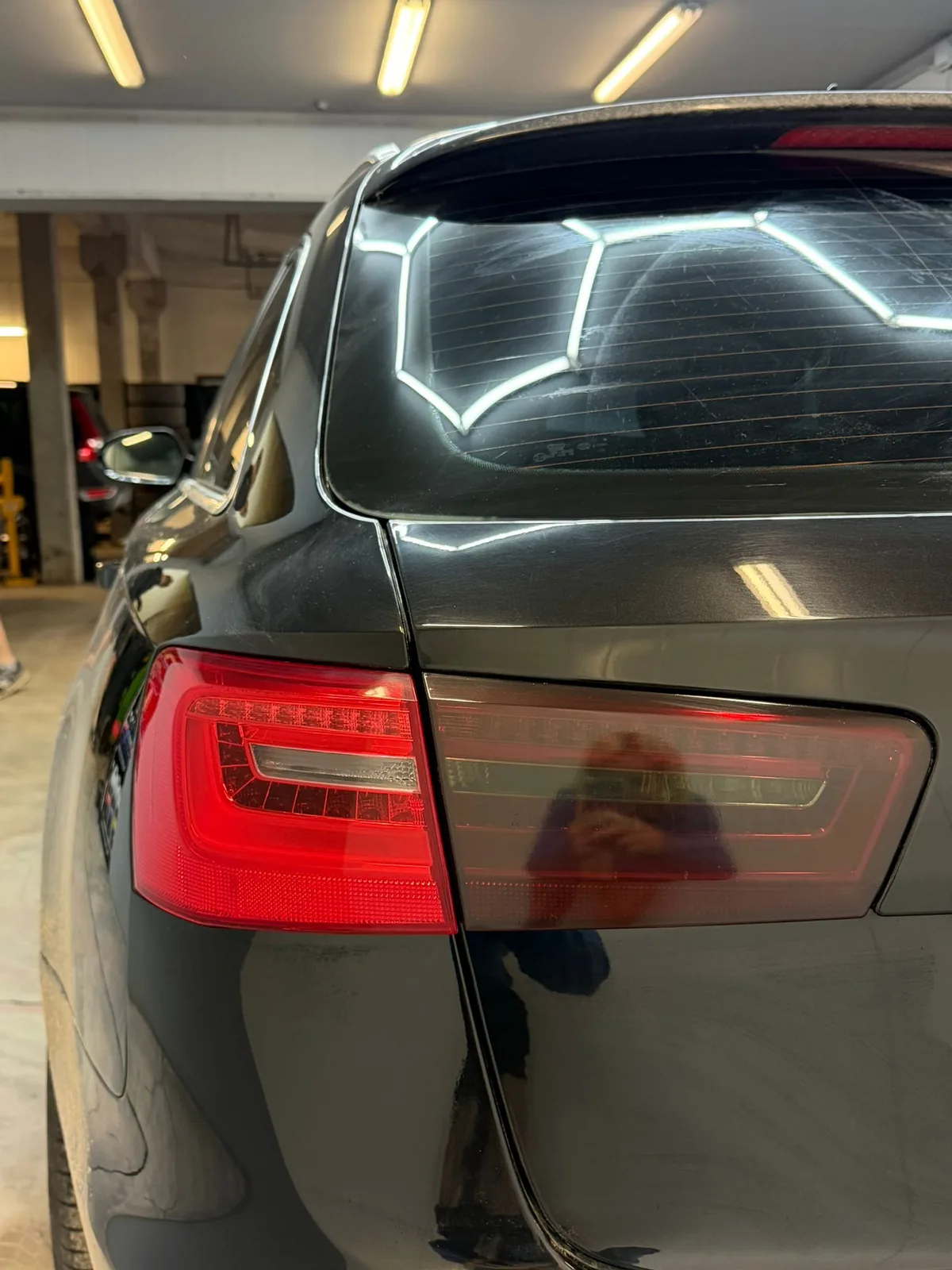 BMW lukturu detaļa pēc kopšanas