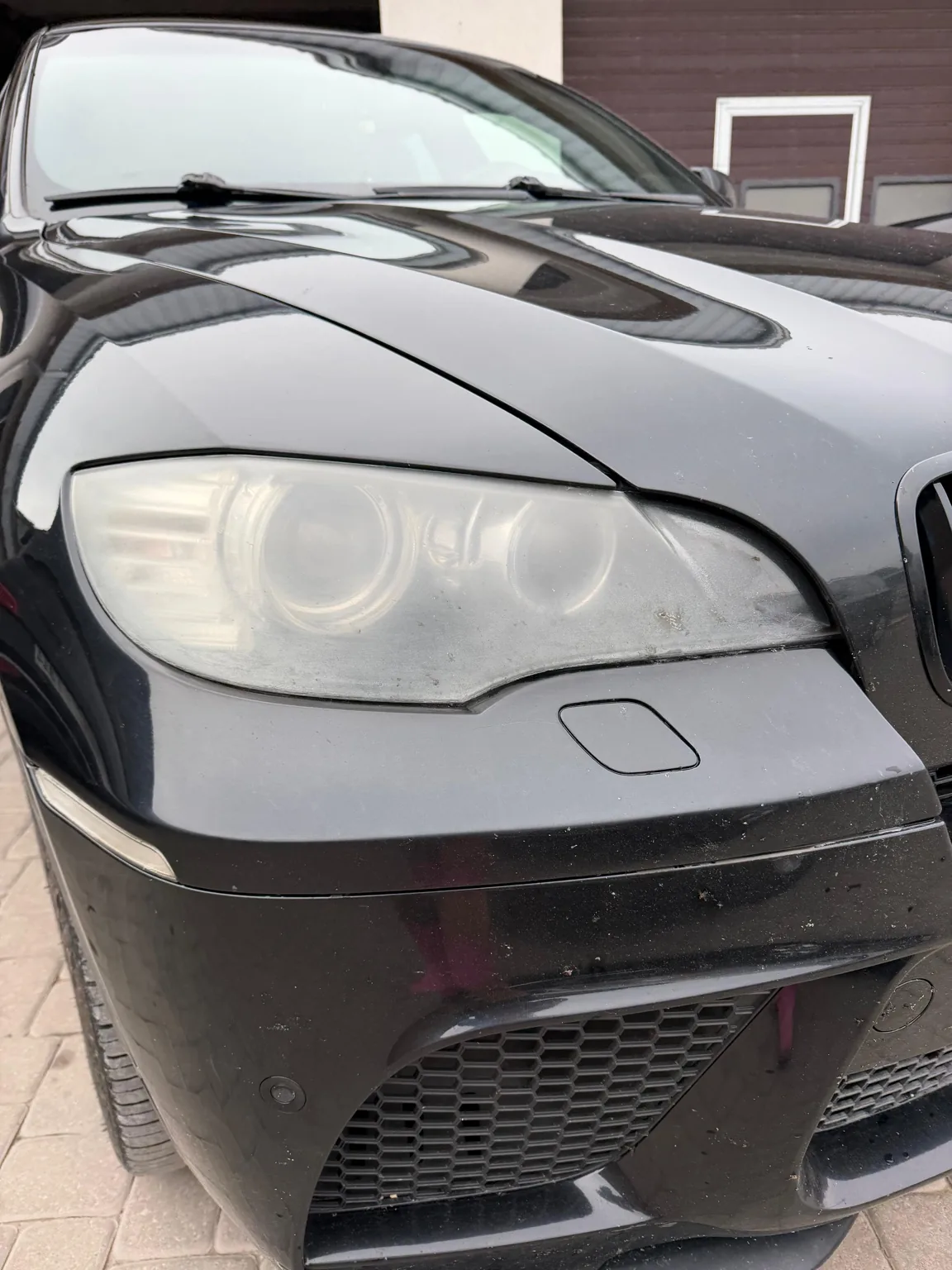 BMW lukturis pirms atjaunošanas